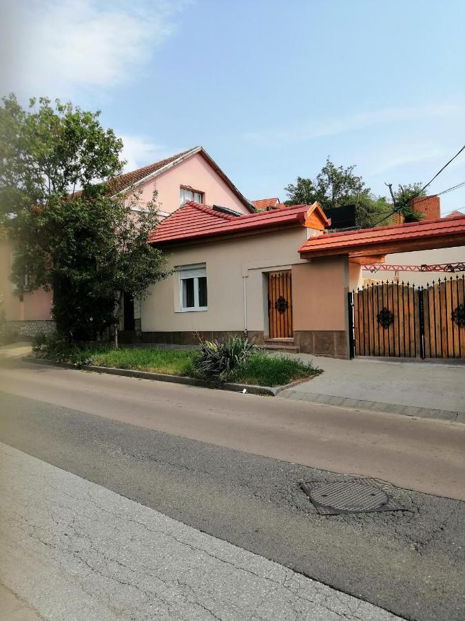 Varfal Apartman II Eger Kültér fotó