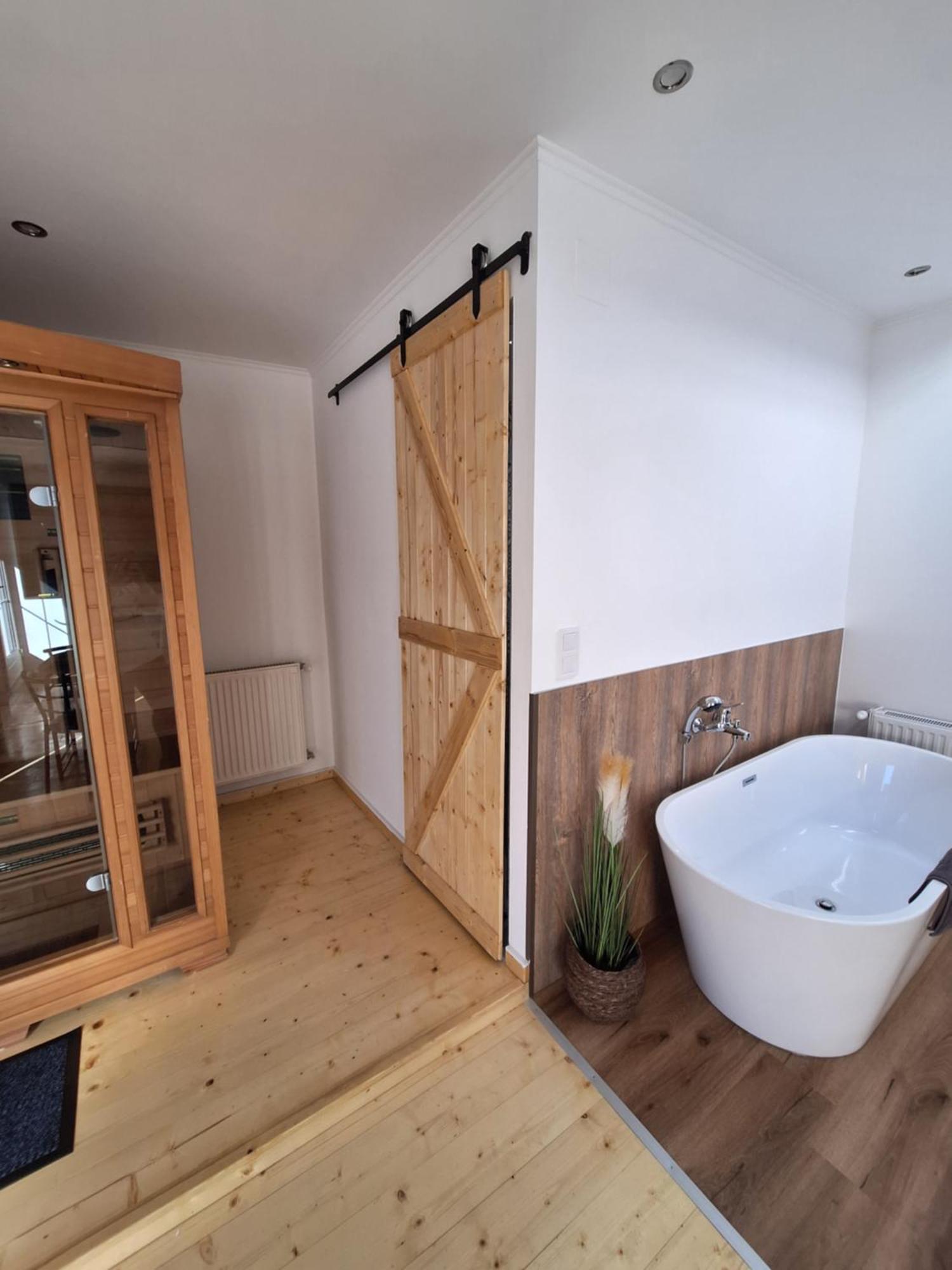 Varfal Apartman II Eger Szoba fotó
